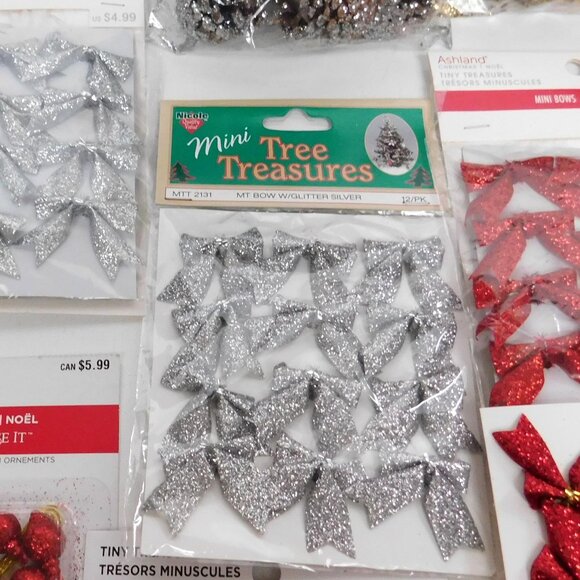 Lot of Metallic Christmas Package Wrapping Mini Decorations Bows Bulbs Ornaments - Picture 6 of 8